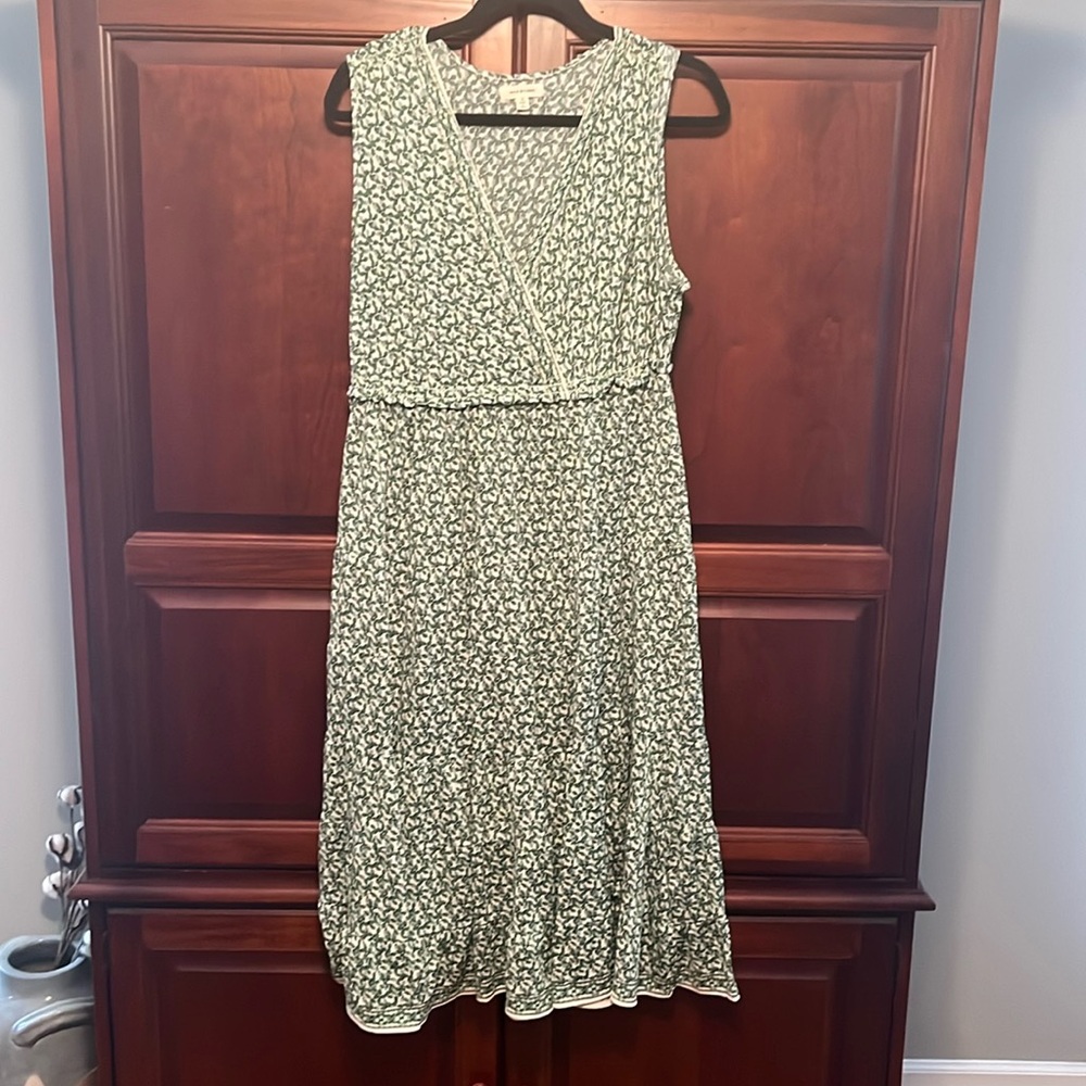 Max Studio Green Floral Sleeveless Wrap-Style Dress